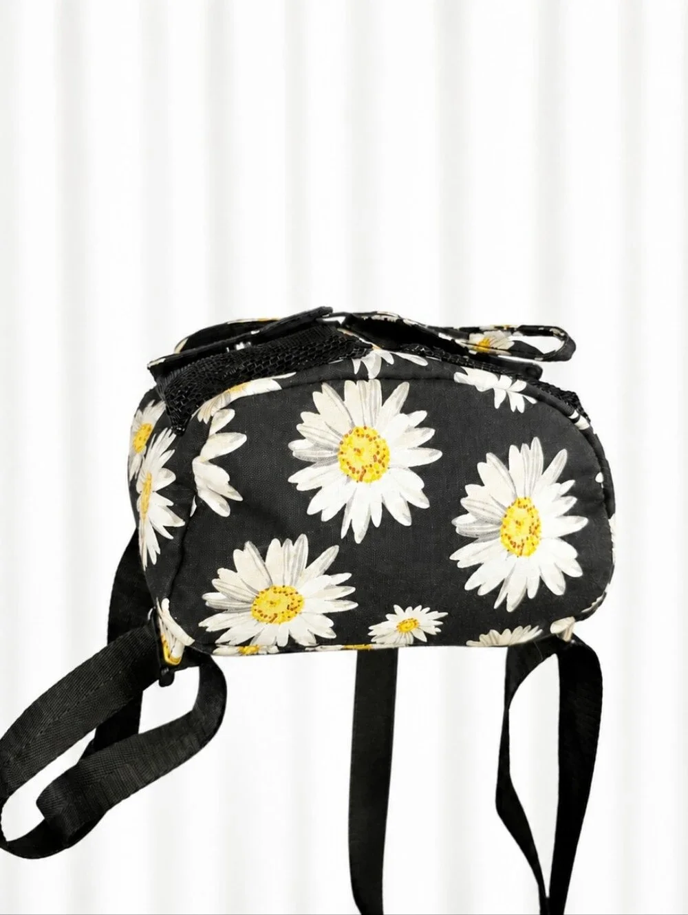 👜 Black Daisy Floral Backpack White Yellow Flower Drawstring Casual Bag